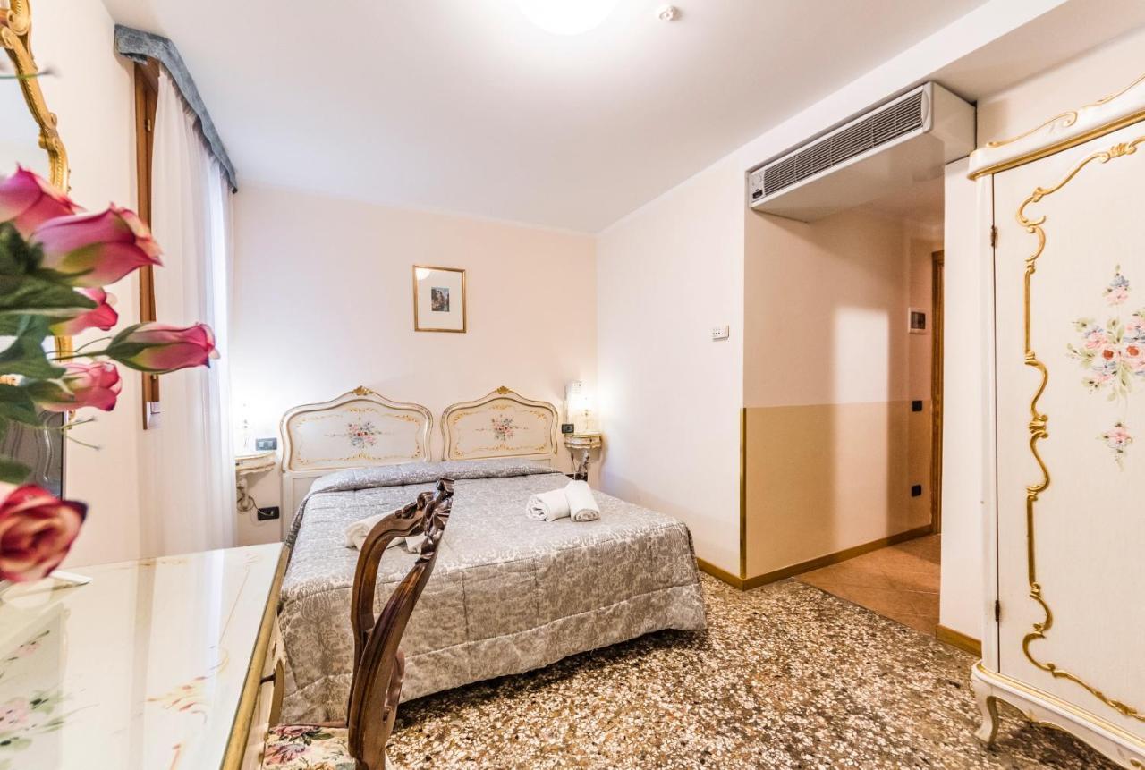 Ca' Leon D'Oro Hotel Venedig Eksteriør billede